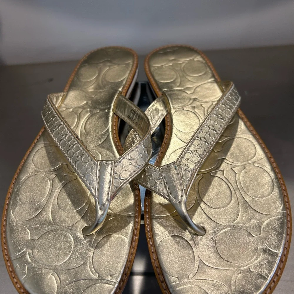 Coach Metallic Gold Logo-Embossed Thong Sandals - Picture 2 of 5